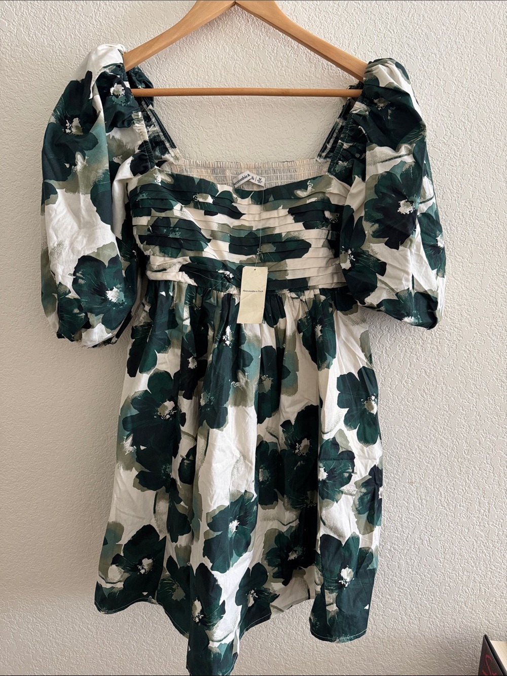 Abercrombie & Fitch Emerson Poplin Puff Sleeve Mini Dress NWT - Picture 1 of 2